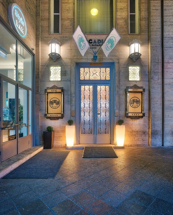 Arcadia Hotel Budapest