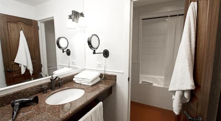 Hotel Isla de Flores