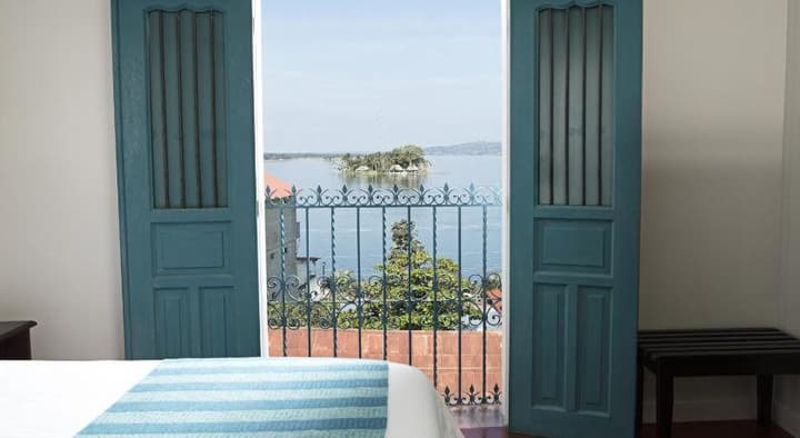 Hotel Isla de Flores