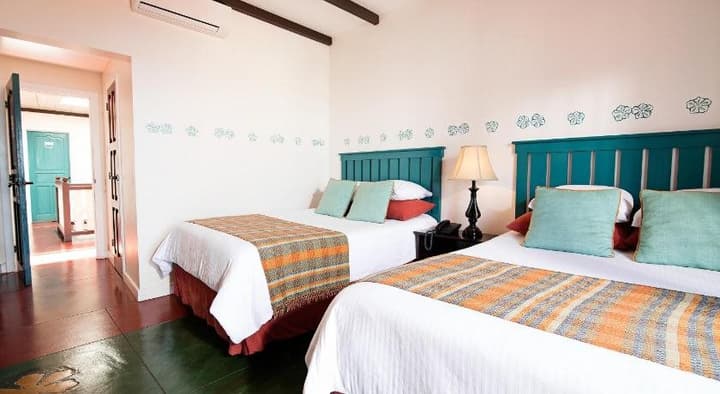 Hotel Isla de Flores