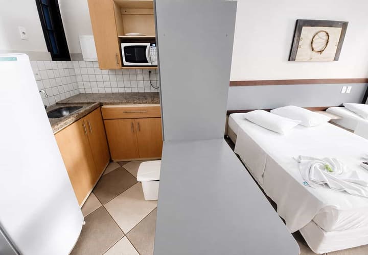 Lonier Praia Inn Flats