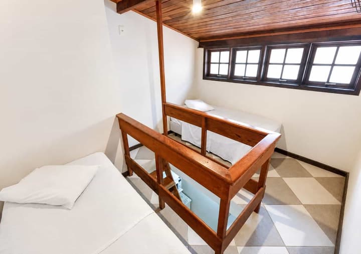 Lonier Praia Inn Flats