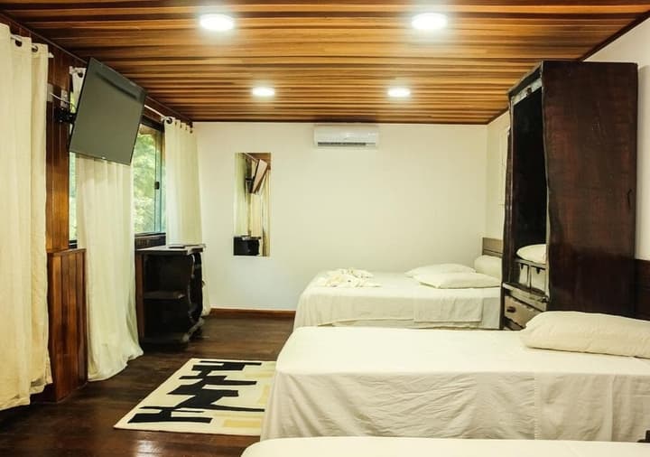 Lonier Ilha Inn