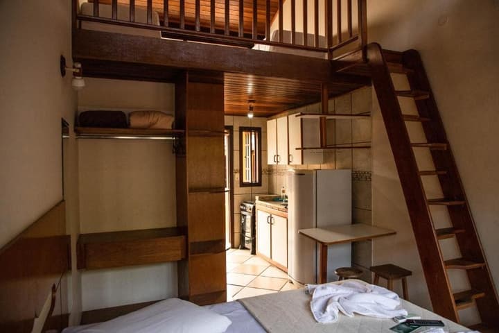 Lonier Ilha Inn