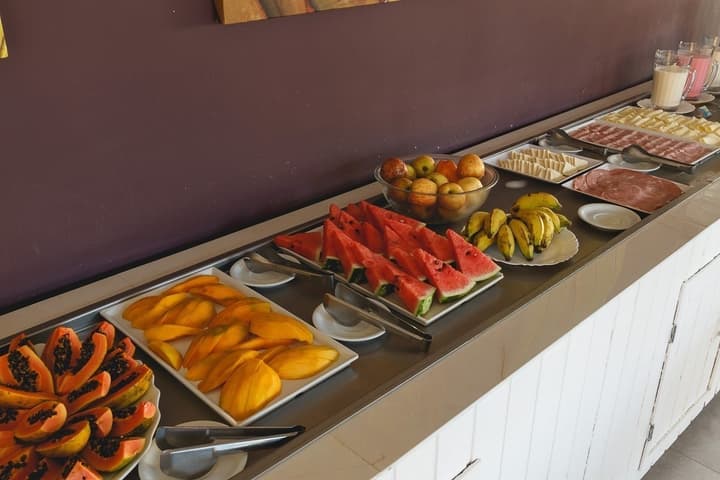 Ravenala Hotel