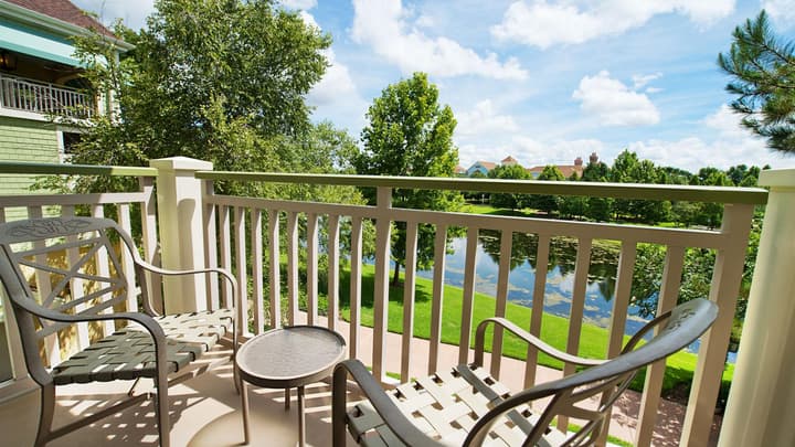 Disney's Saratoga Springs Resort & Spa
