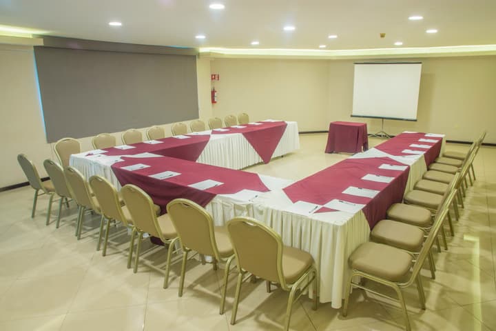 Hotel Continental Caribe Bay