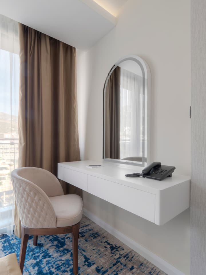 Hotel Tara