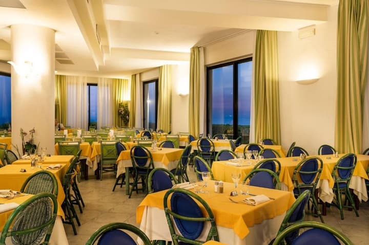 HOTEL TERME ROYAL PALM