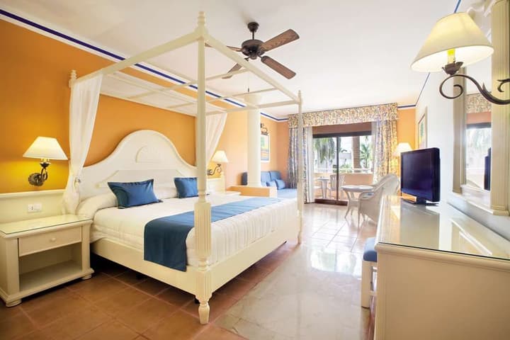 BAHIA PRINCIPE GRAND BAVARO