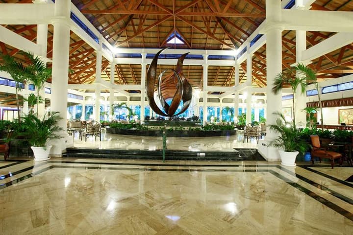 BAHIA PRINCIPE GRAND BAVARO