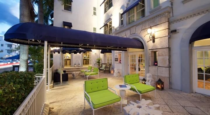 BLUE MOON, AUTOGRAPH COLLECTION