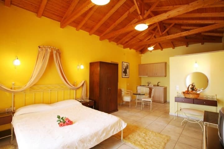 STAVROS TOU NOTOU BOUTIQUE HOTEL