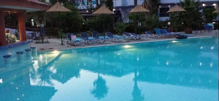 AREA BLUE BEACH APARTMENTS