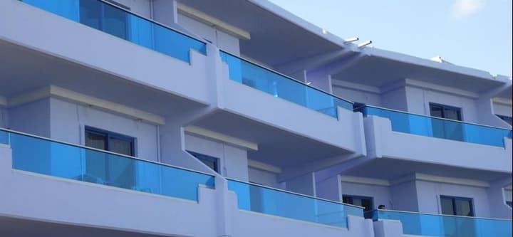 AREA BLUE BEACH APARTMENTS
