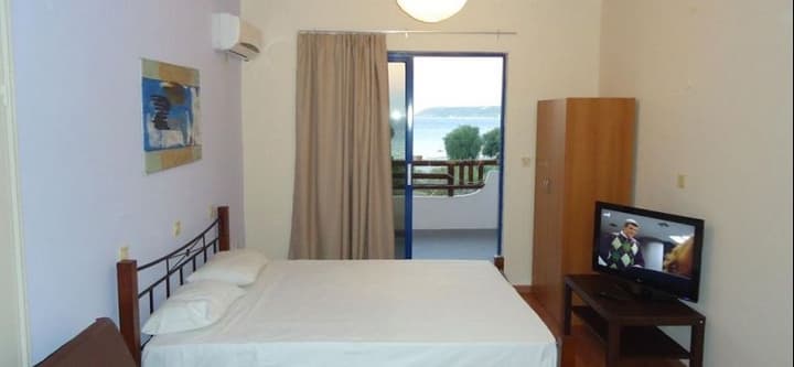 AREA BLUE BEACH APARTMENTS