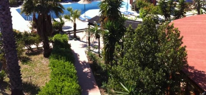 AREA BLUE BEACH APARTMENTS