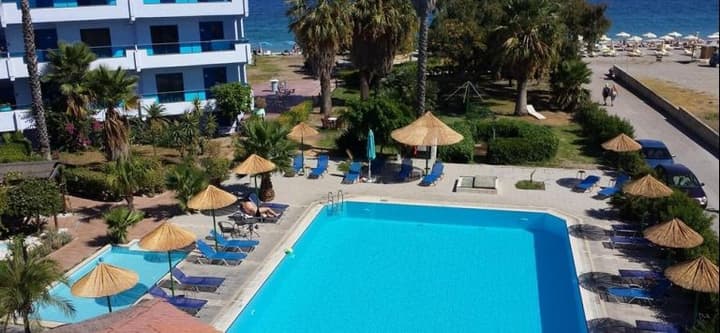 AREA BLUE BEACH APARTMENTS