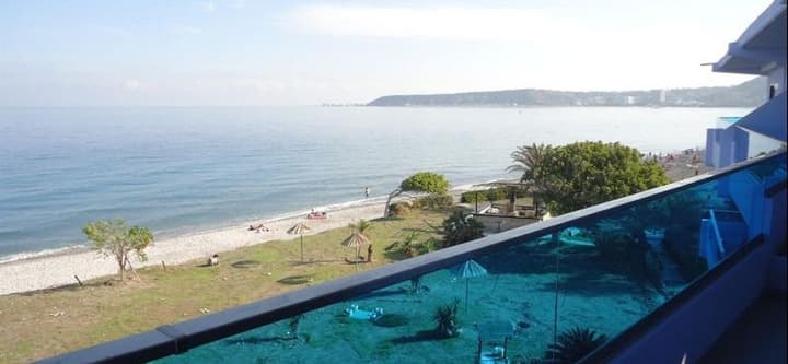 AREA BLUE BEACH APARTMENTS