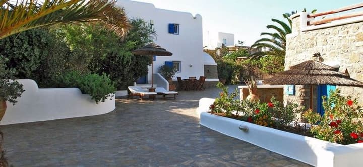 MYKONIAN IROS
