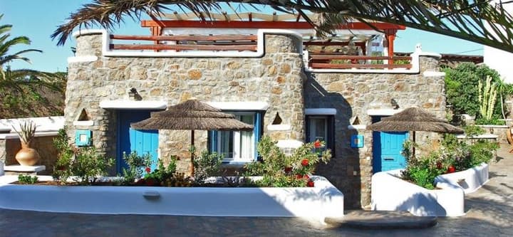 MYKONIAN IROS