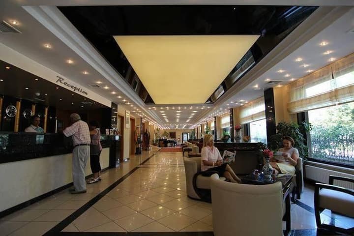 IRIS OTEL