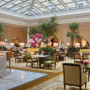 FOUR SEASONS HOTEL LION PALACE