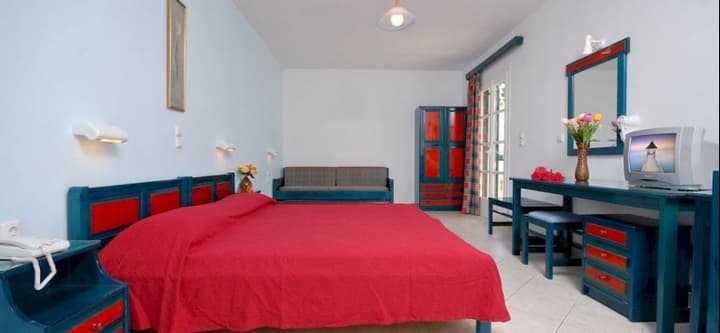 FANIS HOTEL