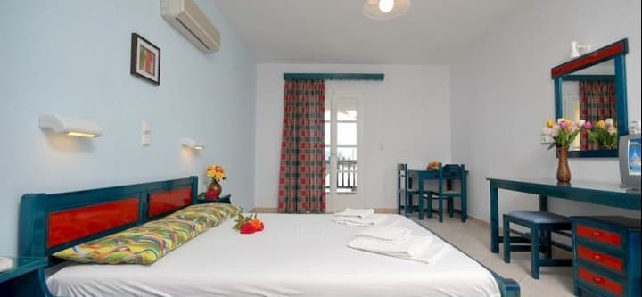 FANIS HOTEL