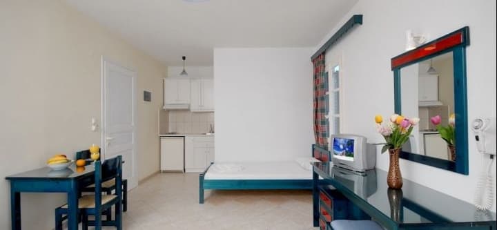 FANIS HOTEL
