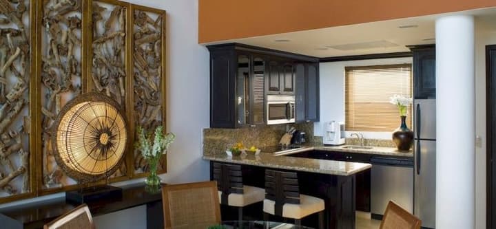 VILLA DEL PALMAR LUXURY RESIDENCES
