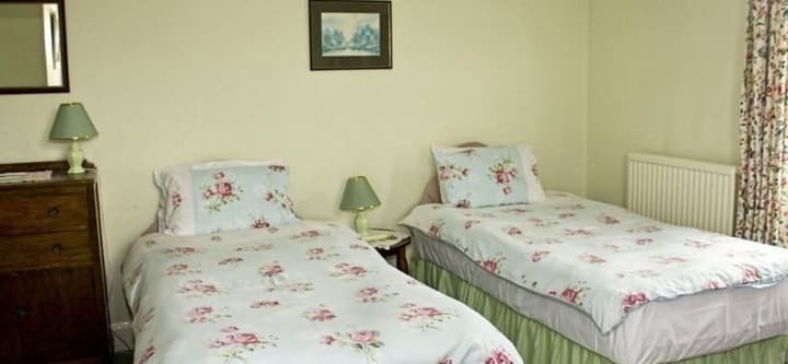 NO. 1 PARK TERRACE BED AND BREAKFAST