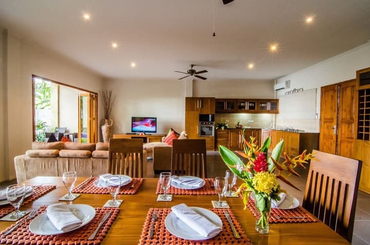 VILLAS AT THE LOVINA BALI