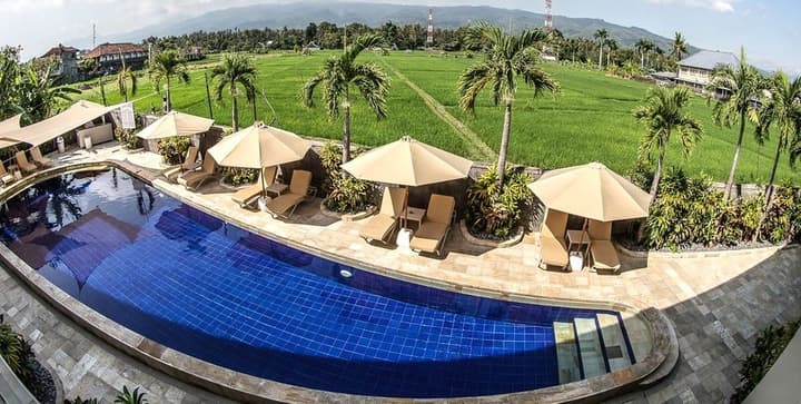 VILLAS AT THE LOVINA BALI