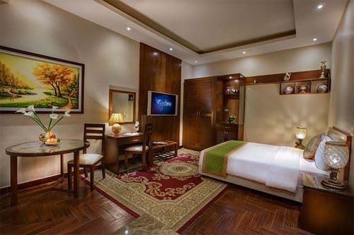 EMERALD HOTEL HANOI