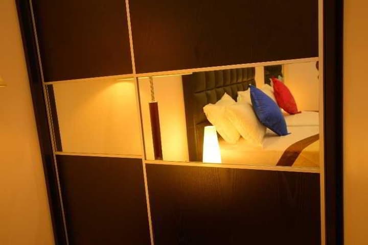 RIVETHI BEACH (RB) HOTEL