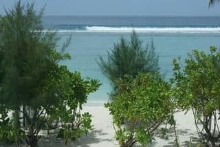 RIVETHI BEACH (RB) HOTEL