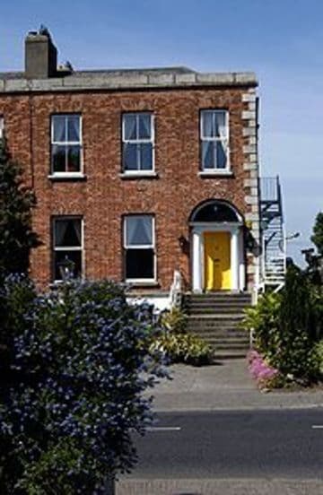 ABRAE COURT GUESTHOUSE