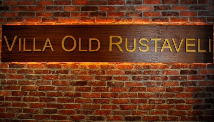 VILLA OLD RUSTAVELI