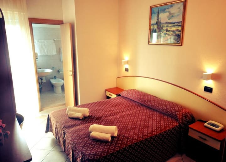 GRAND HOTEL AZZURRA CLUB