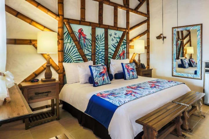 CASA SAN CARLOS LODGE