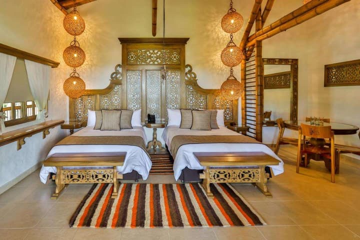 CASA SAN CARLOS LODGE