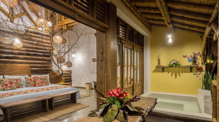 CASA SAN CARLOS LODGE