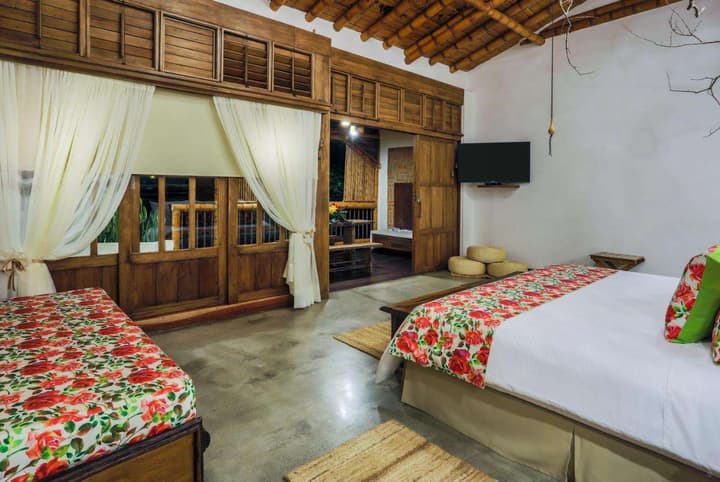 CASA SAN CARLOS LODGE