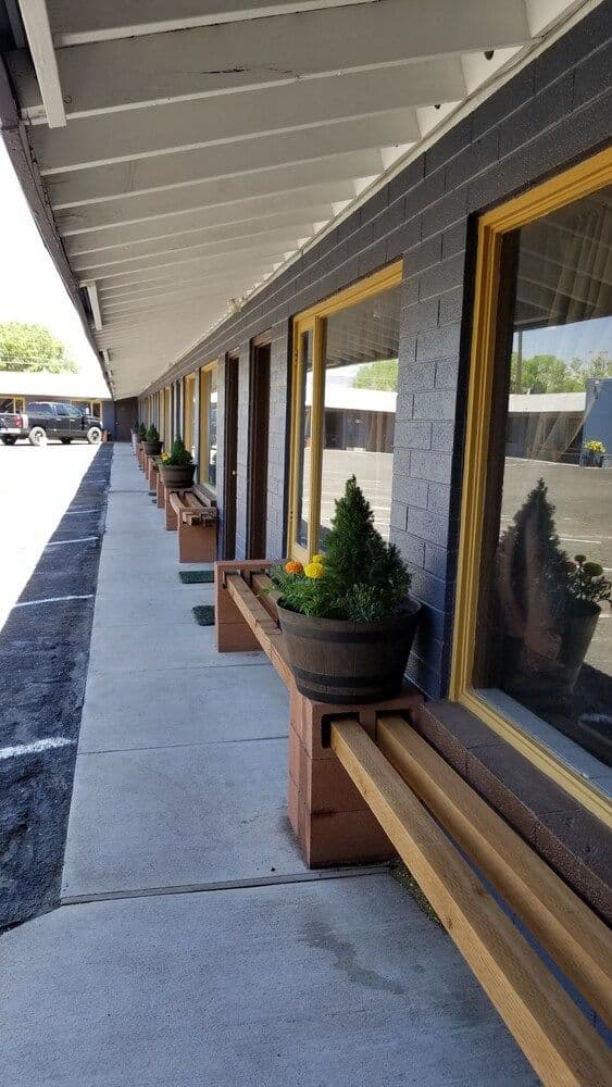 ADOBE SAND MOTEL PANGUITCH