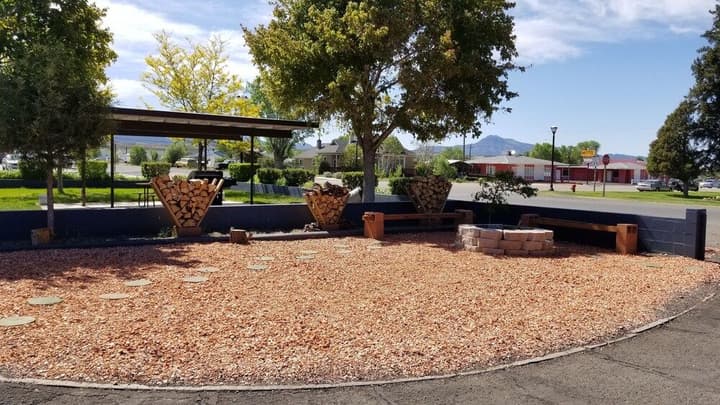 ADOBE SAND MOTEL PANGUITCH