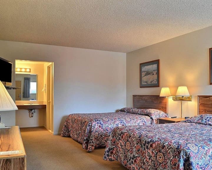 RODEWAY INN