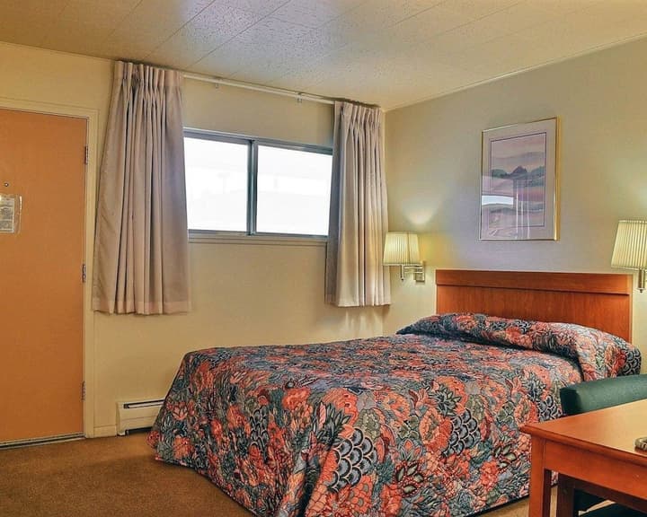 RODEWAY INN
