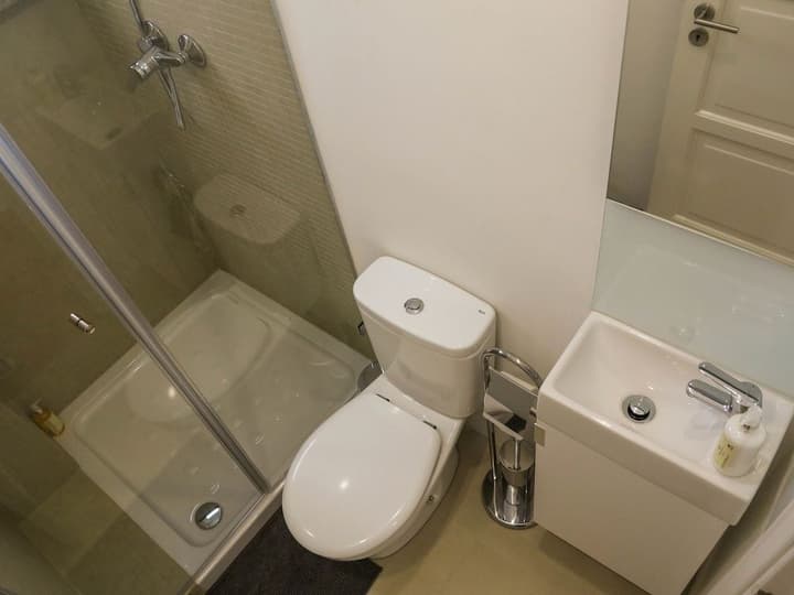 DUMONT LISBON GUESTHOUSE