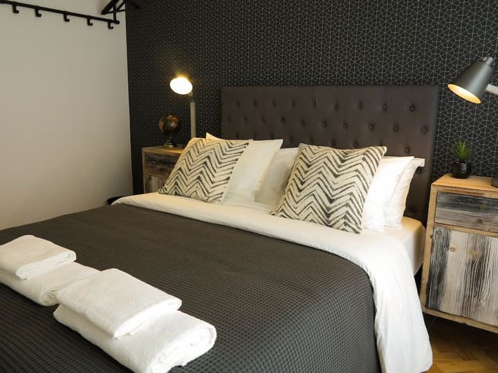 DUMONT LISBON GUESTHOUSE